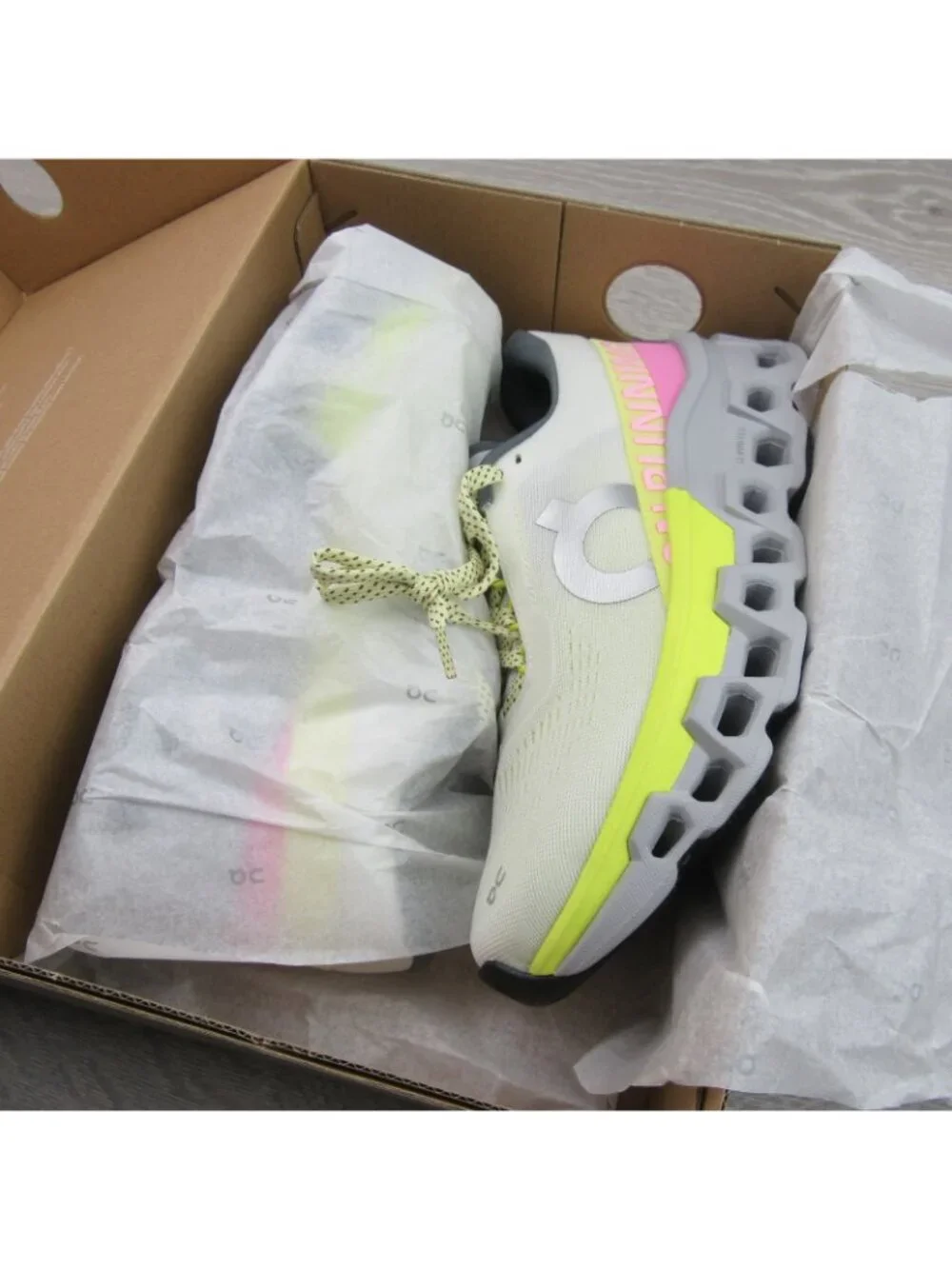 ON Cloudmonster 2 Running Shoes Womens Size 8 Ivory Lime NEW - Picture 13 of 15